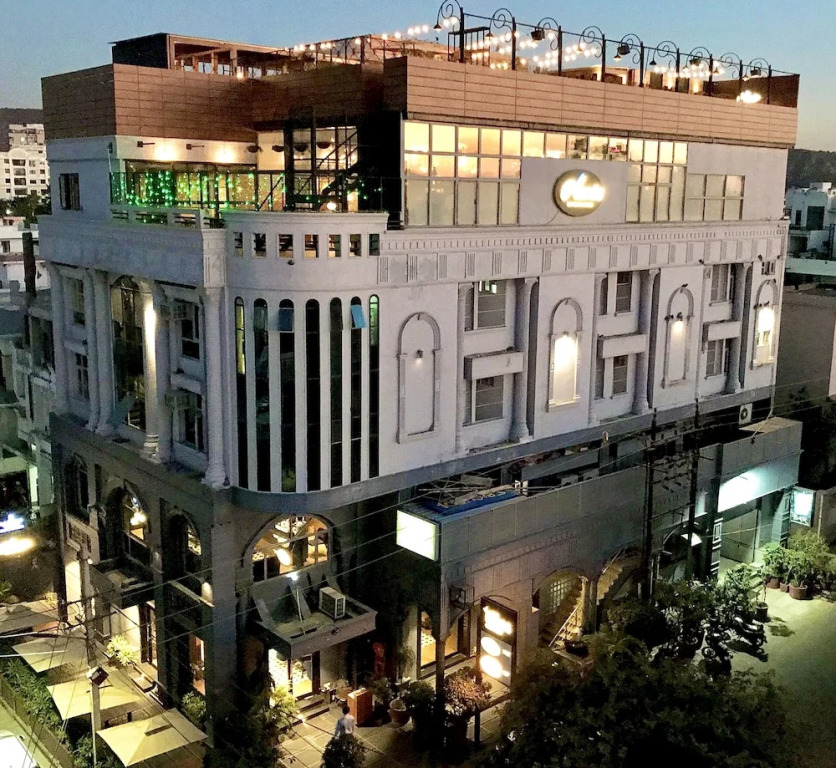 Hotel Kings Corner