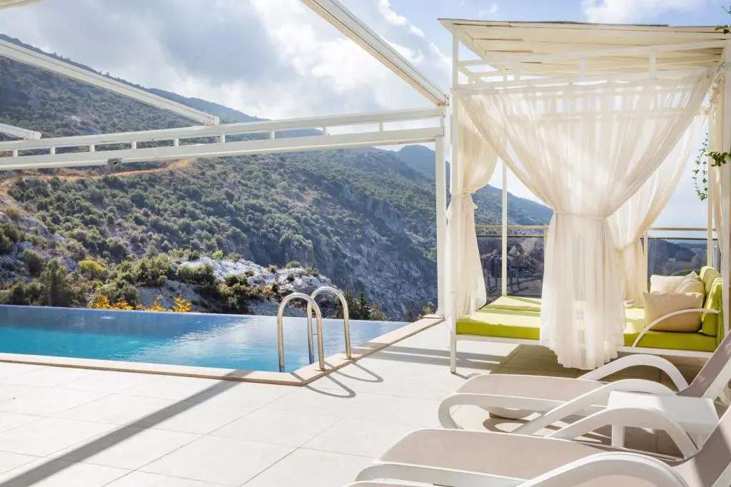Villa Infinity Wild