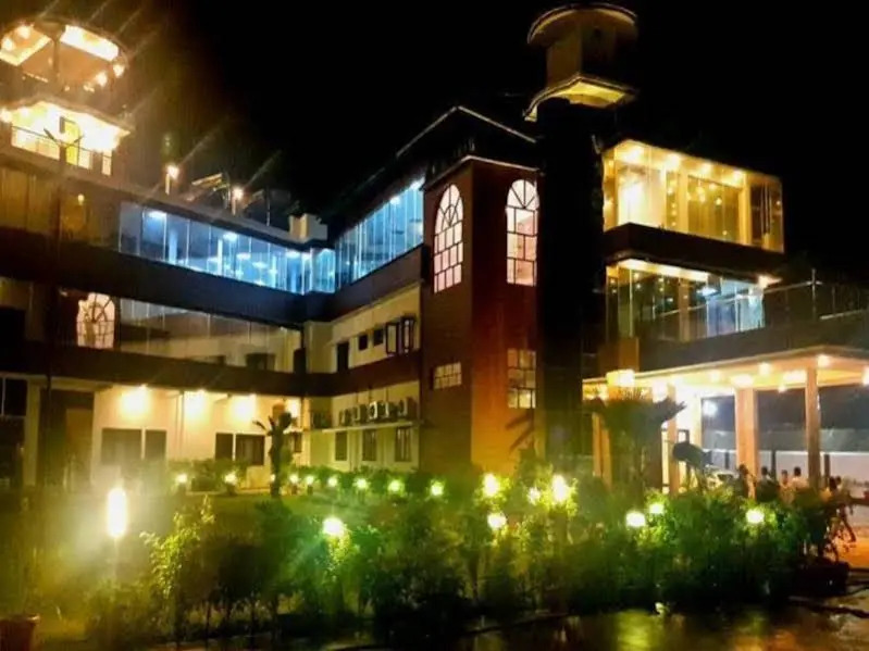 Hotel JSR INN
