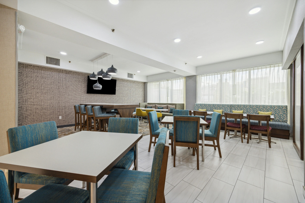 Hampton Inn - Houston/Brookhollow