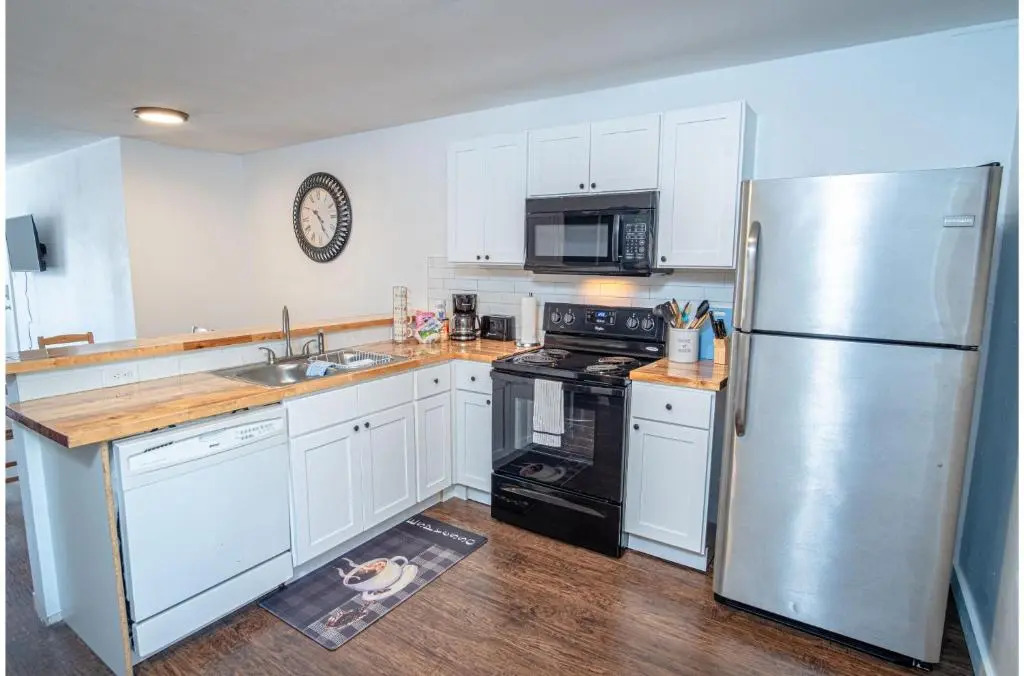 Explore Pearl 2br/2ba Near DT and Riverwalk