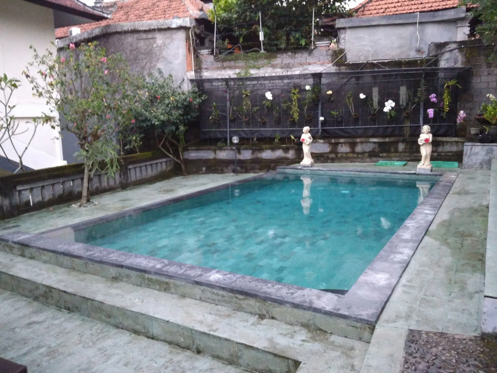 Kartika Bungalows