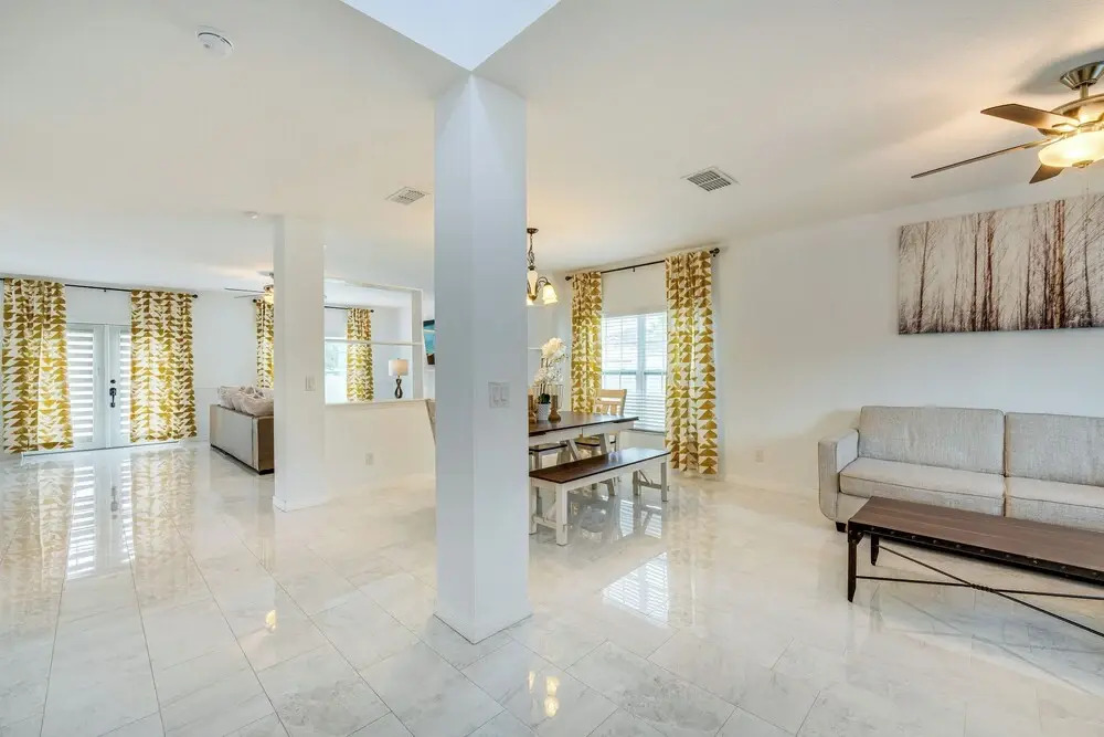 Bright Davenport Home ~ 11 Mi to Disney!