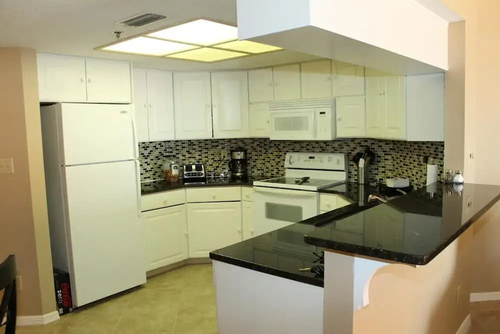 Beach Palms- Unit 102
