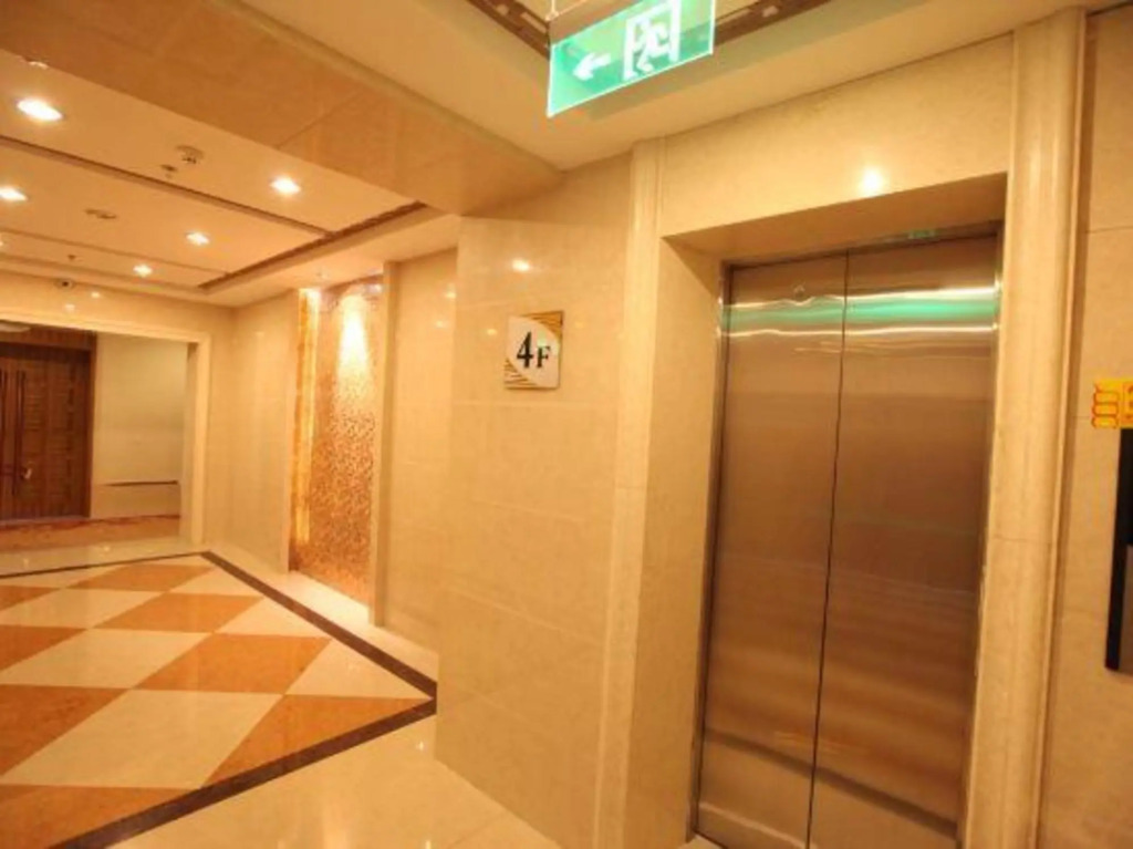 Wujiaqu Yingbin Hotel