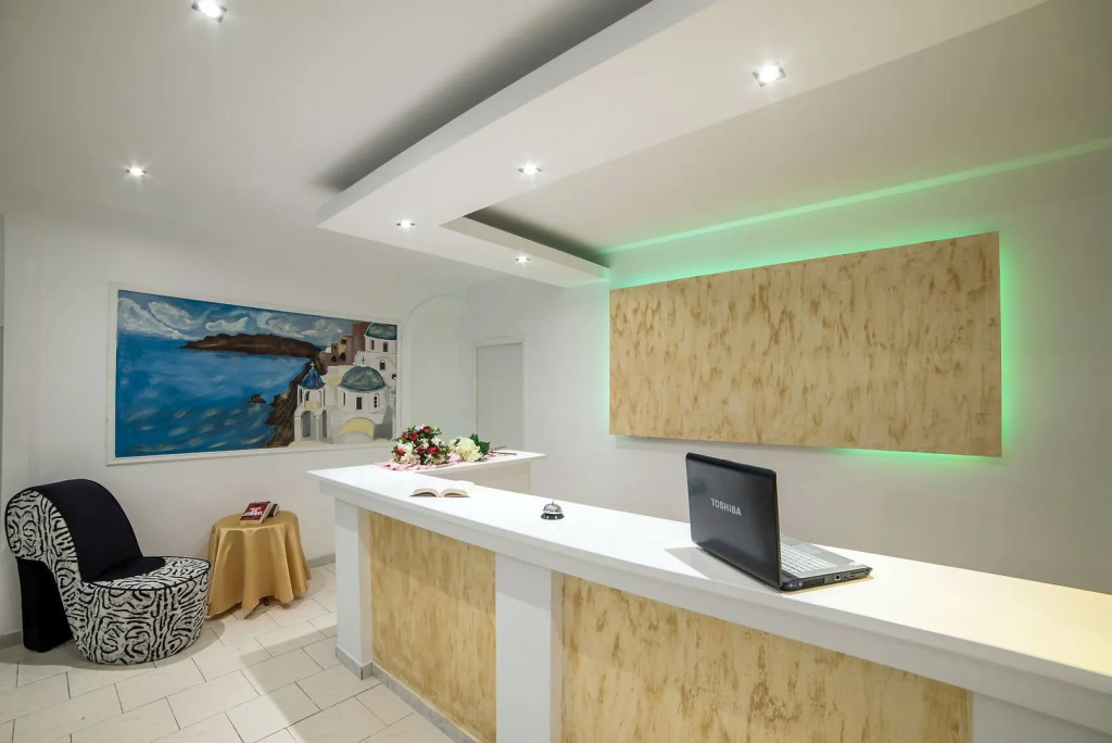 Pantheon Hotel