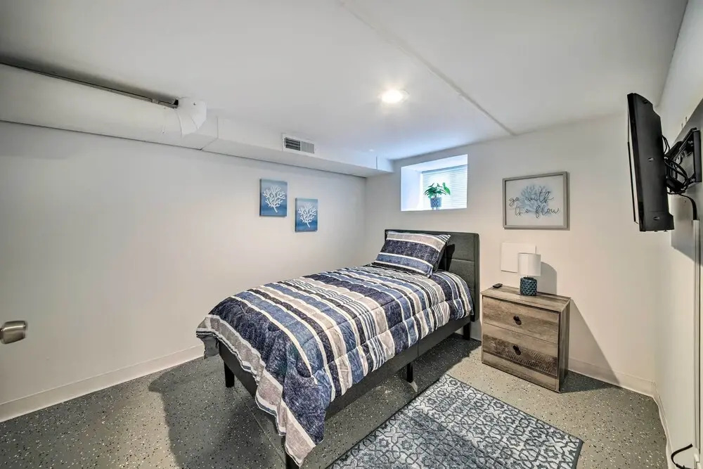 Family-friendly St Louis Home < 6 Mi to Dtwn!