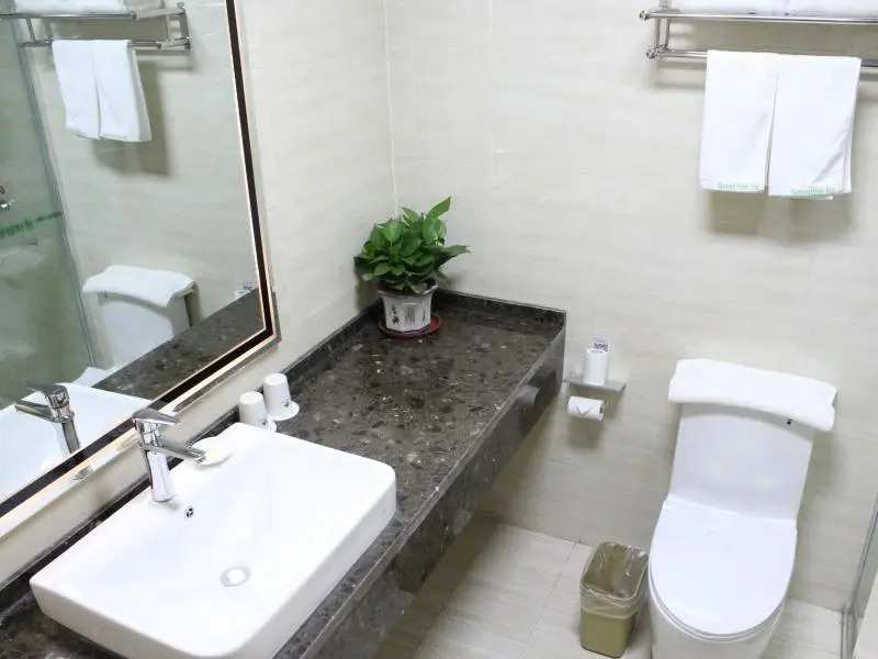 GreenTree Inn Yangzhou Shaobo Town Huaihai Road