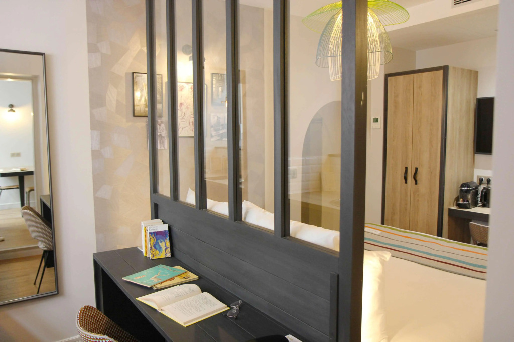 Hotel Litteraire Marcel Ayme, BW Premier Collection