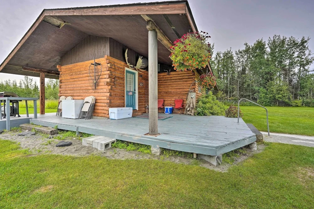 Near Kenai River: 'angler's Escape' in Soldotna