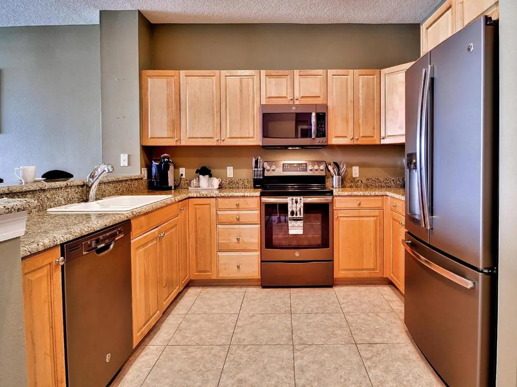 Island Key Condos 302