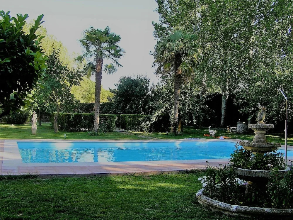 CASA RURAL LOS HALCONES