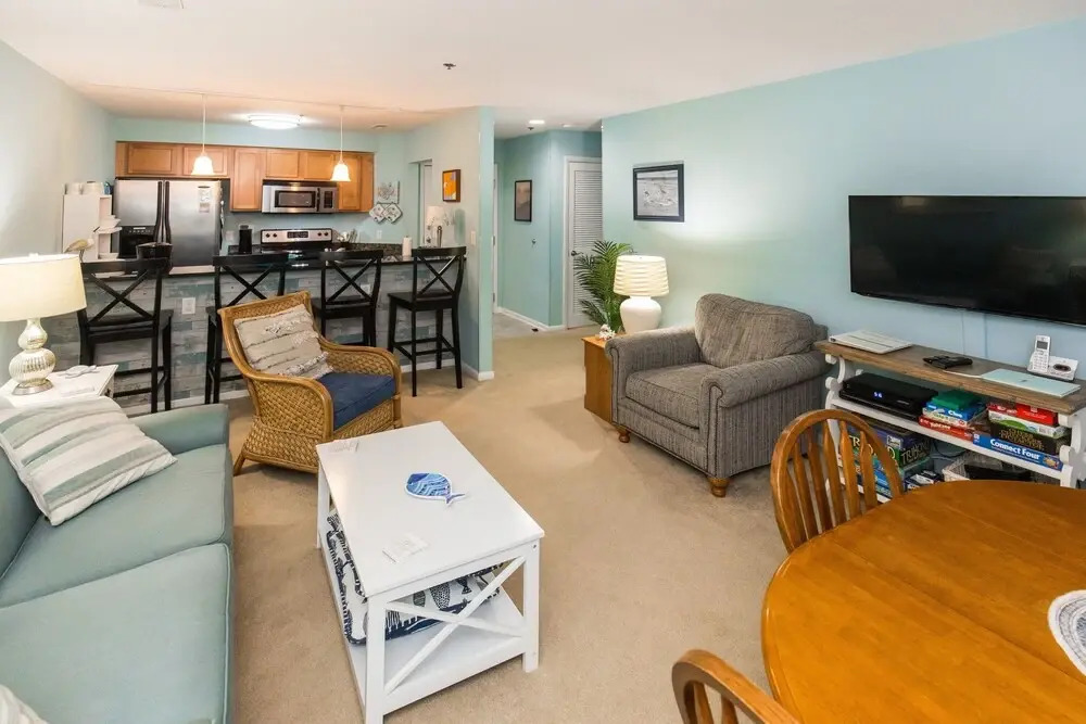 Change Your Latitude 2 Bedrooms 2 Bathrooms Condo