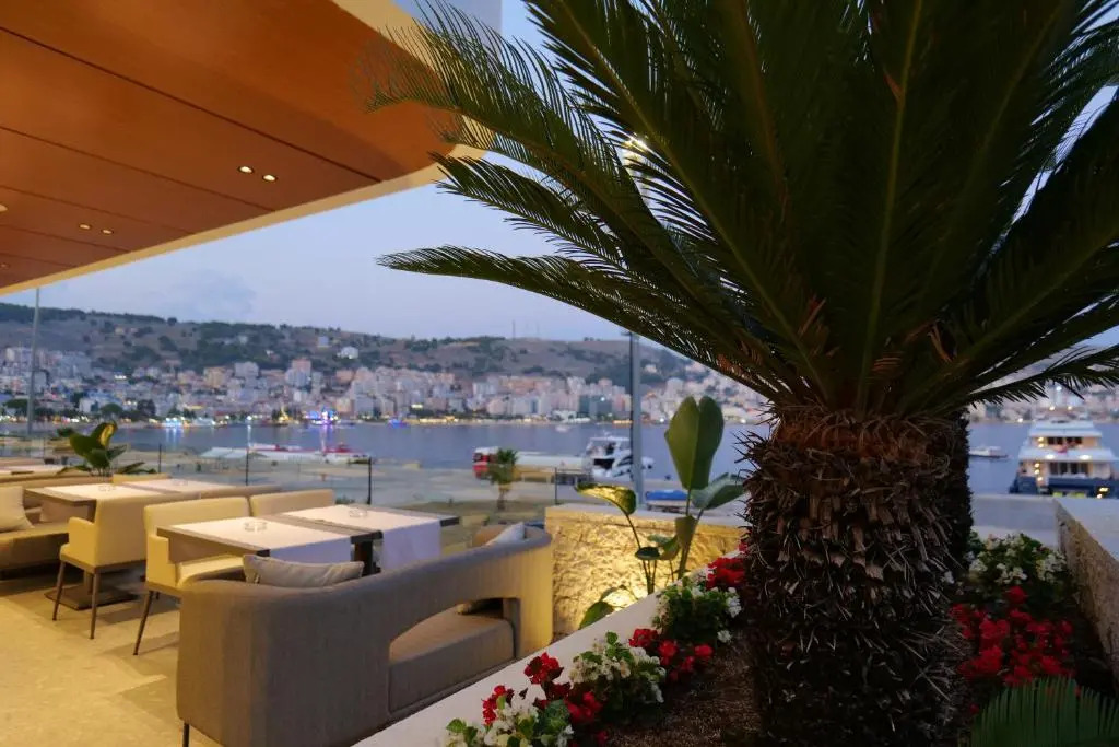 AlYACHT Premium Hotel