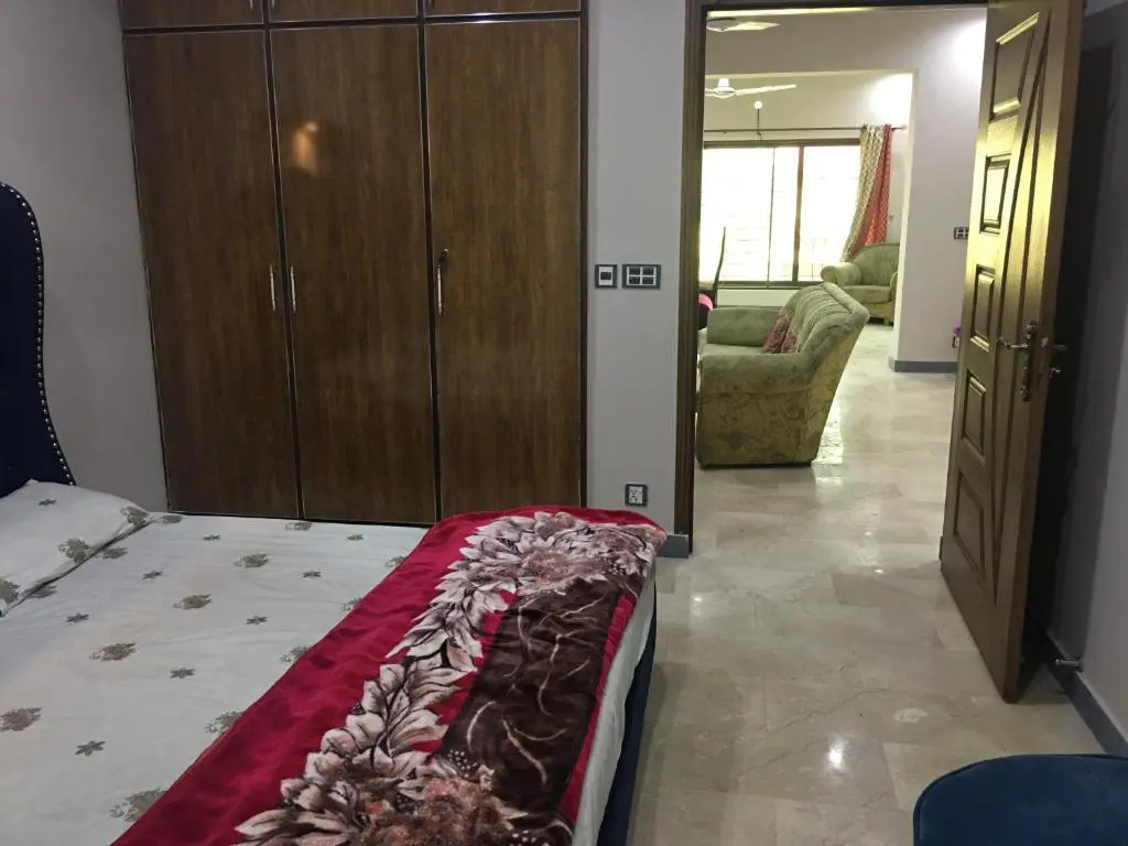 Spacious Apartment in Johar Town