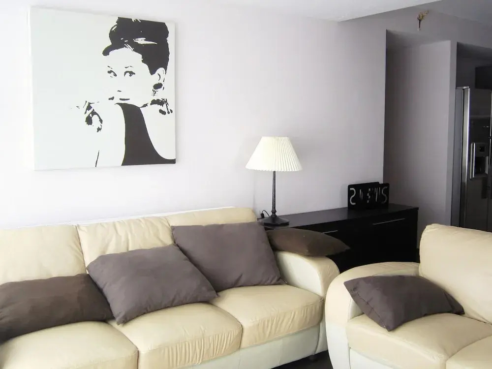 Luxury Villa in Stavelot with Hot Tub