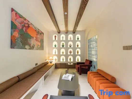 Jingdezhen Fuyu Fuyu Bai Family House B&B (Taoxichuan Cultural and Creative Block Store)