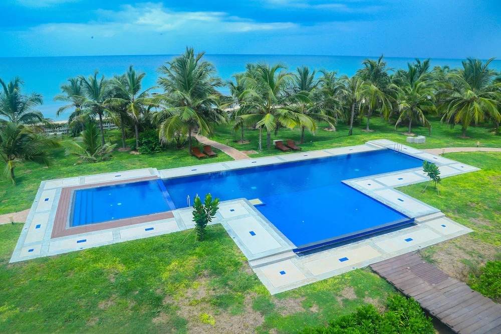 Nilaveli Ocean Condos