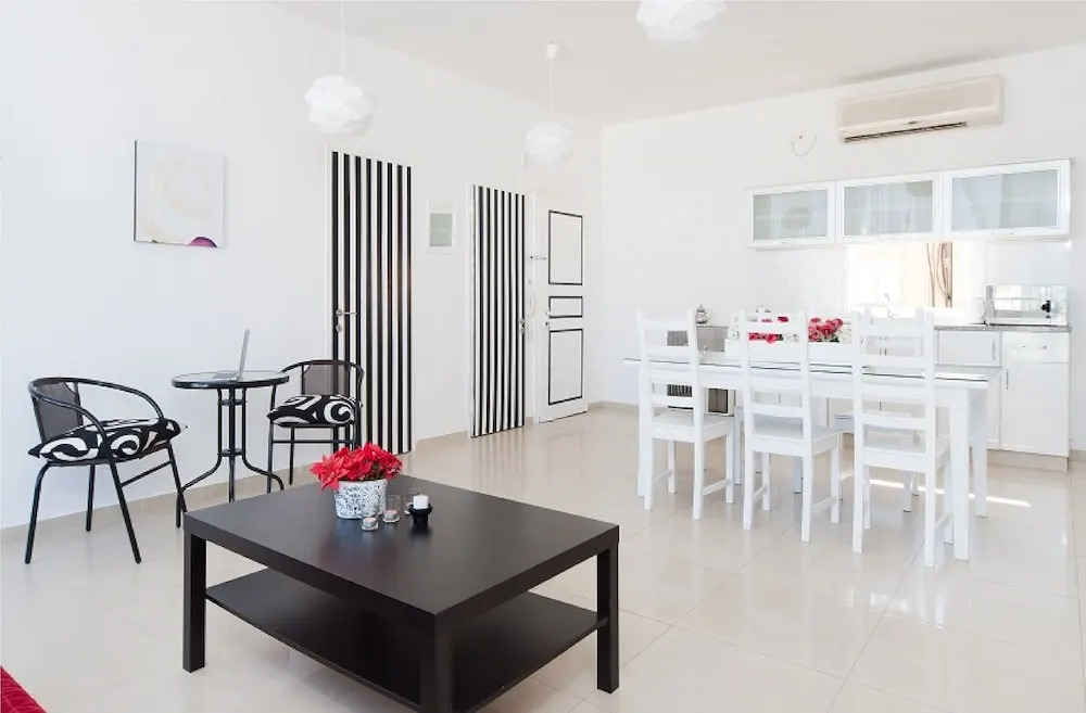 Sea N'Rent - 16 Nordau Tel Aviv