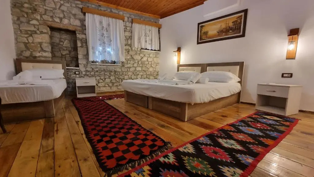 Dhimitri Apartment
