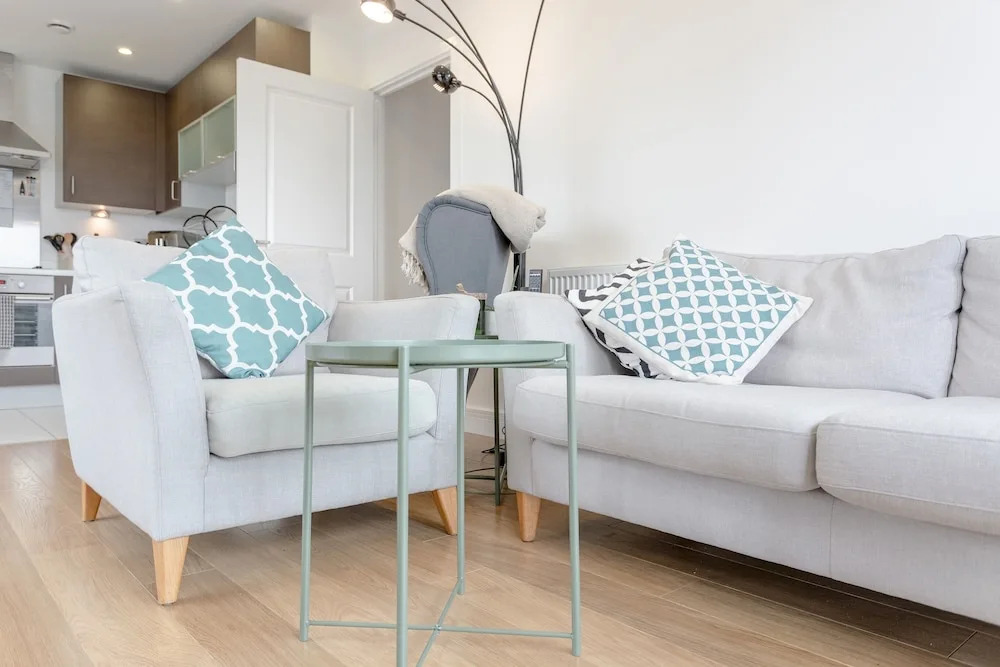 Modern 1 Bedroom Apartment With Stunning London Views