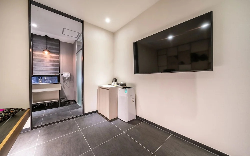 Cheonho Aria Hotel