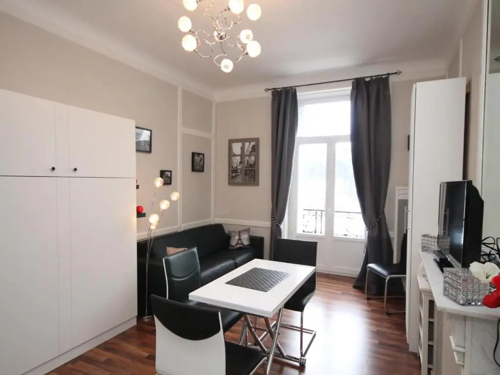 Appartement Mont-Dore, 1 pièce, 3 personnes - FR-1-608-105