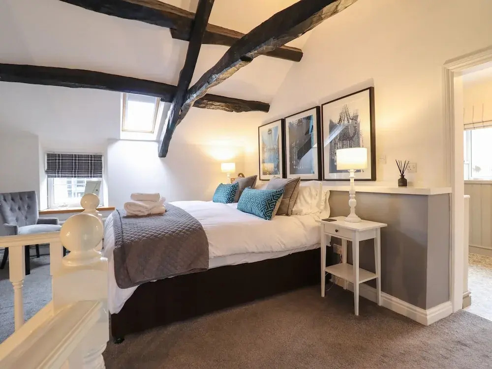 3 Ivy Court