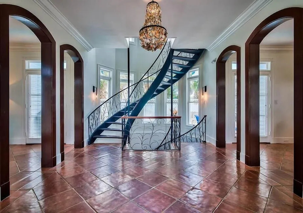 Caribbean Queen 5 Bedroom Holiday Home by Five Star Properties