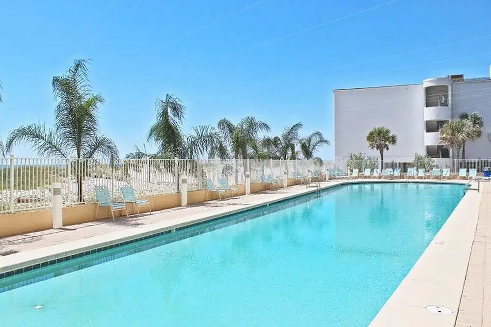 San Carlos 1001 by Youngs Suncoast