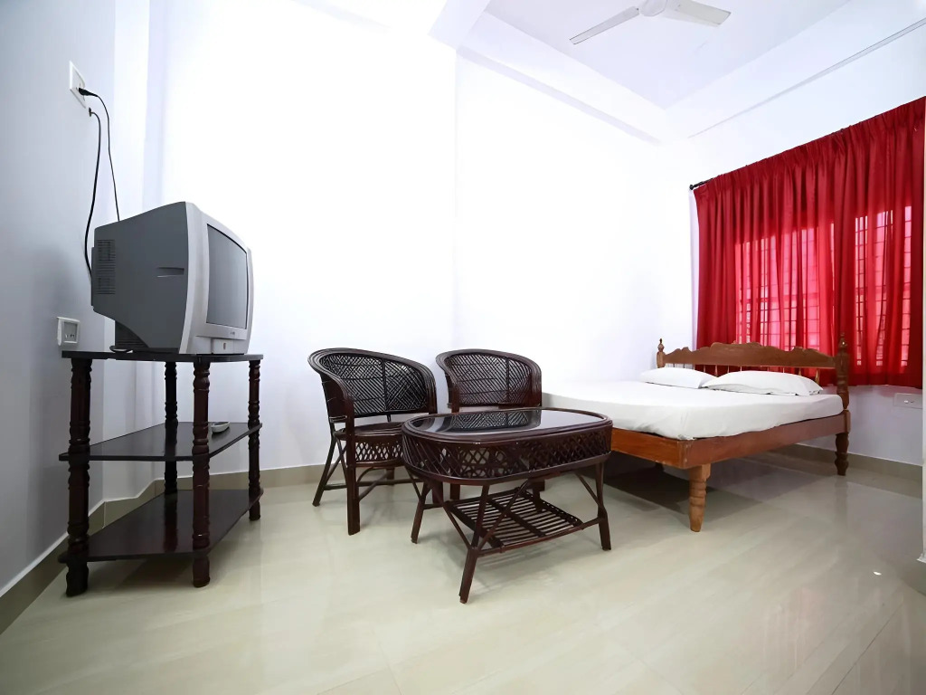 Dubai Hotel & Restaurant Kumarakom