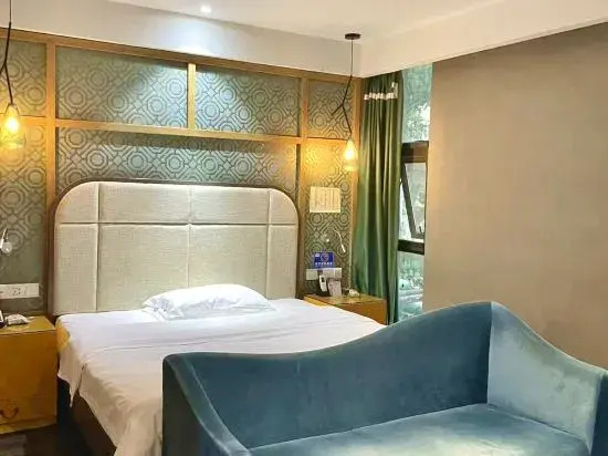 Hebi Qingju Yishang Boutique Hotel