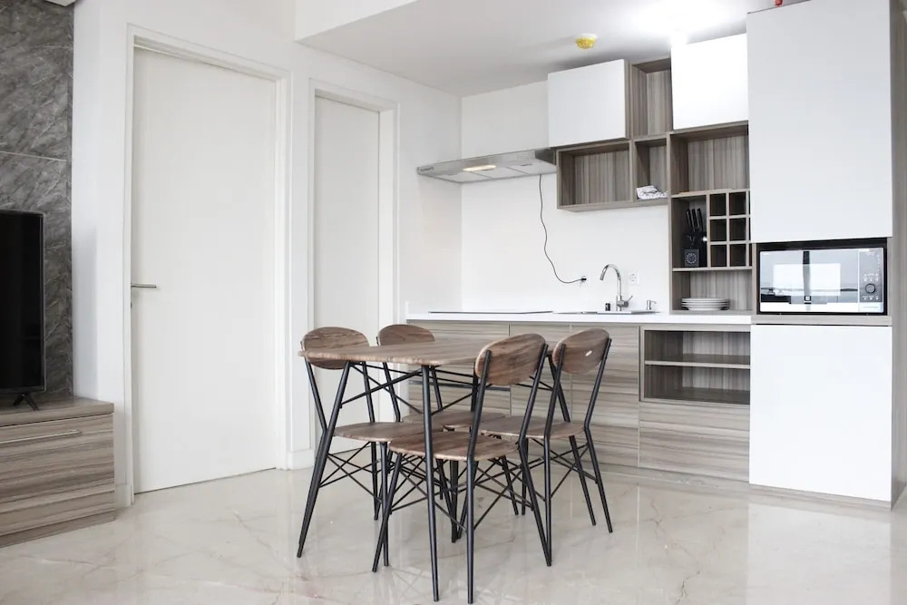 Gorgeous 3br Apartment at Landmark Residence Near 23 Paskal