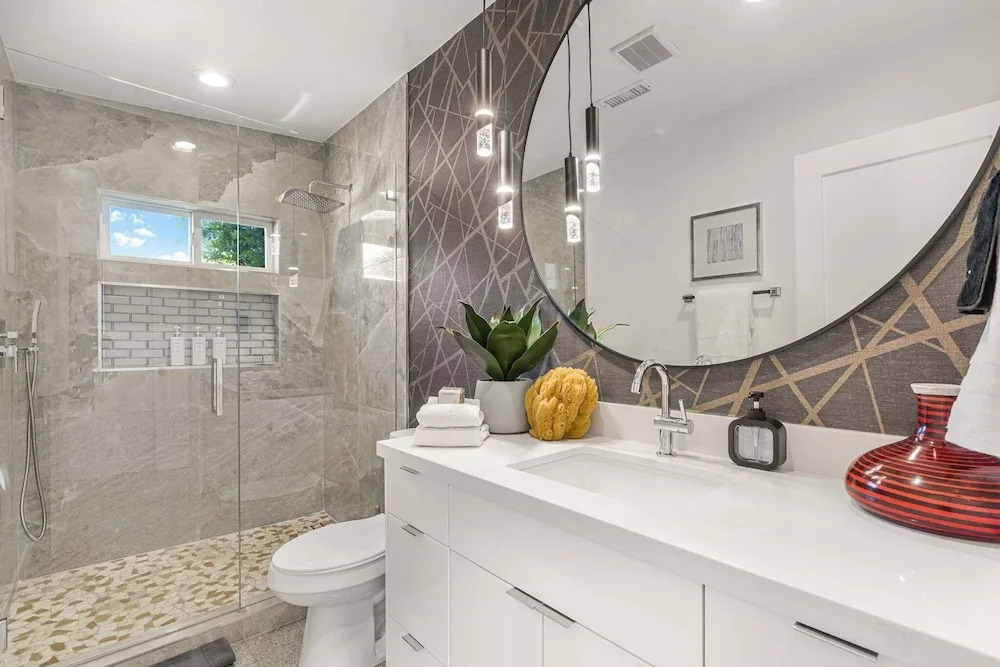 Sunview Escape, a Freshly Remodeled Retreat