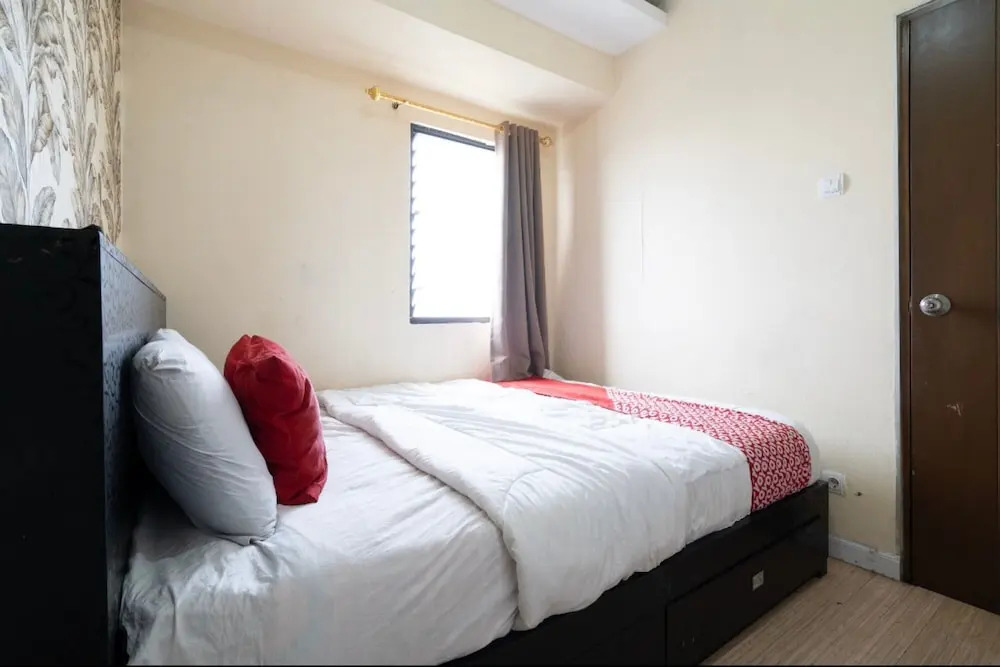 OYO 93424 Apartemen The Suite Metro By Salman