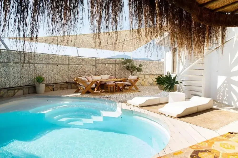 Bodrumda Deniz Manzaralı 3 Odalı Villa