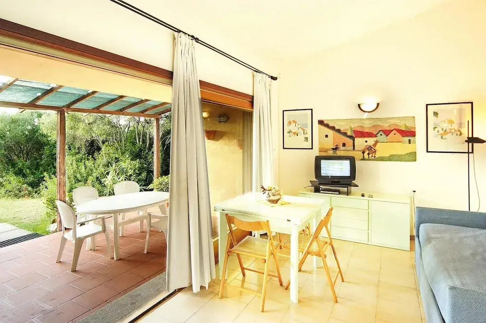 Apartment in Palau Near Surfing Paradise