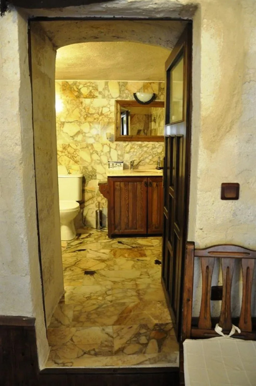 Aravan Evi