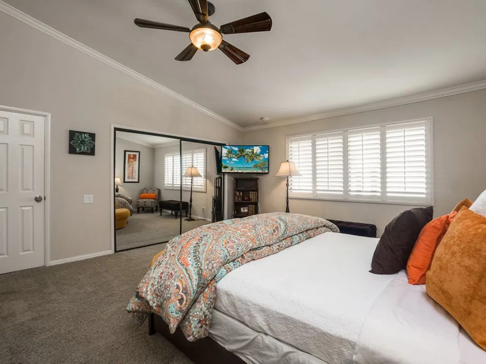 The Hideaway - 21 and Over - A Town & Desert Boutique Hotel