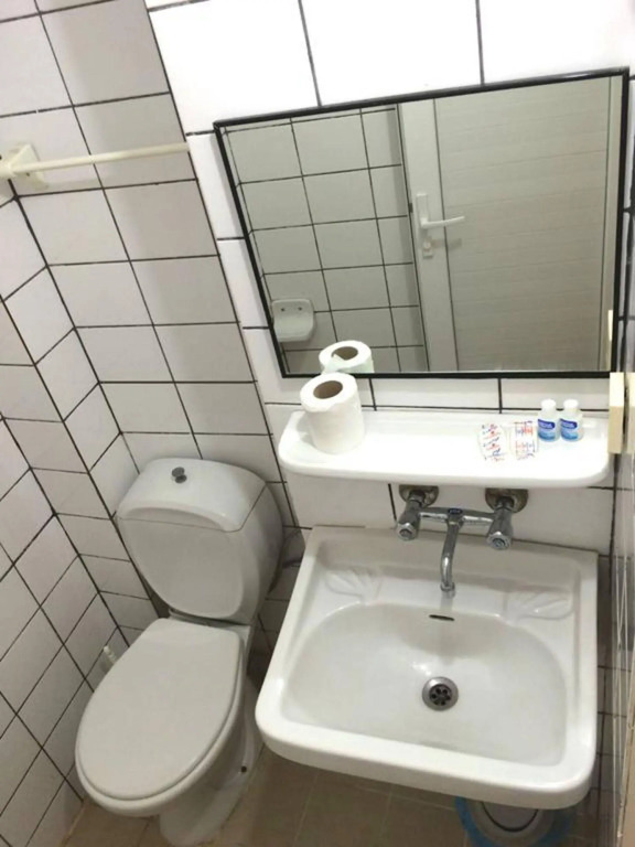 Karya Hotel