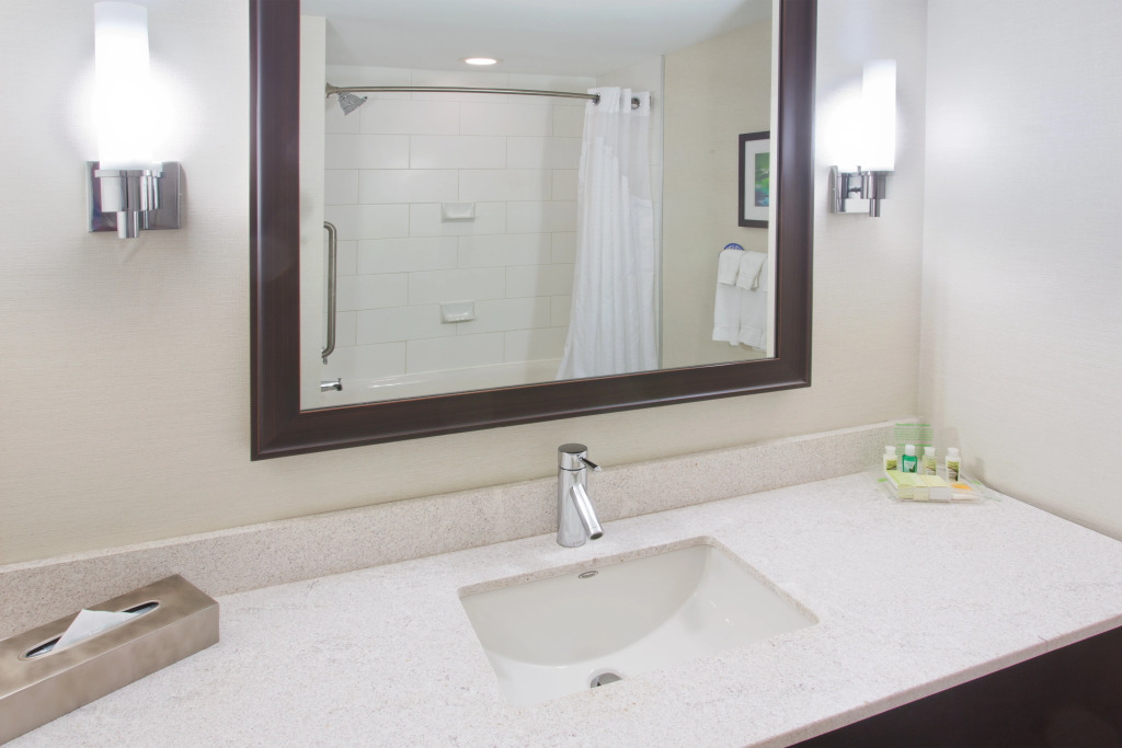 Holiday Inn Hotel & Suites Red Deer by IHG