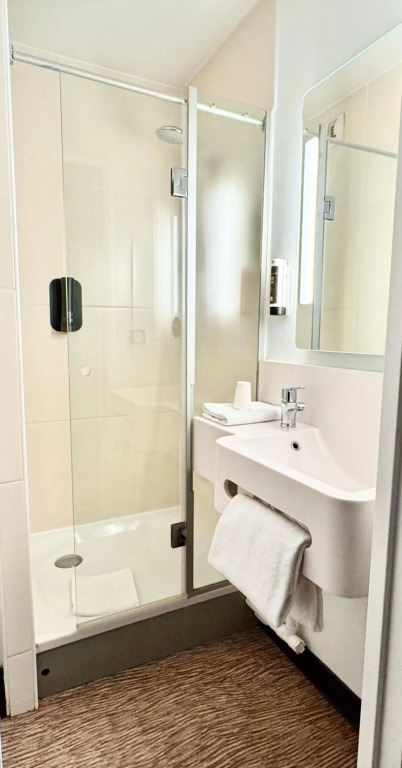 B&B HOTEL Lille Centre Grand Palais