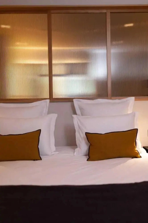 Hotel Tinah: Elegance and Comfort Near the Champs-elysees