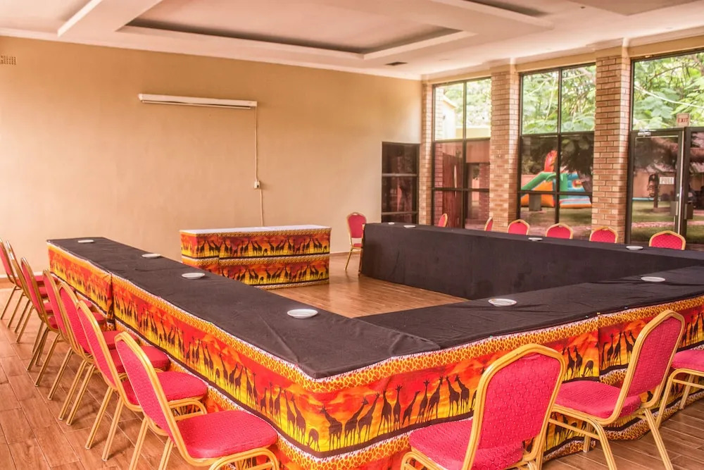 Chita Lodge - Kafue