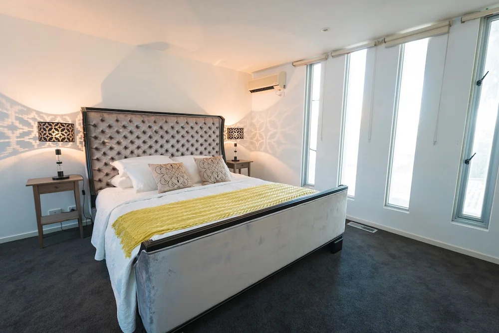 By Concierge - 'Daphne' DESIGNER Abode