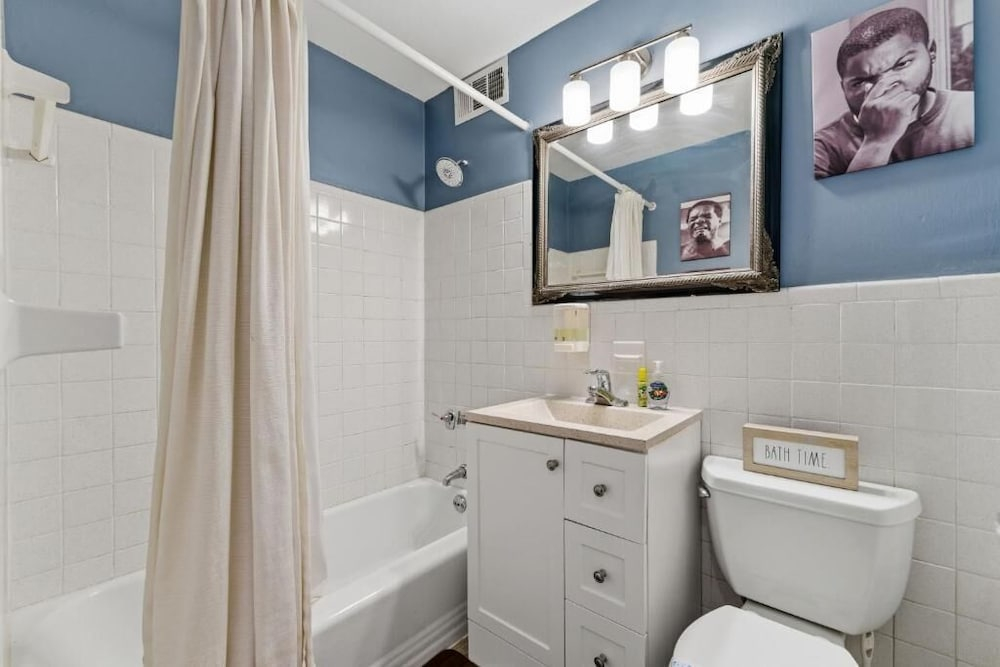 The ATL Sky Suite 3BR Downtown Penthouse