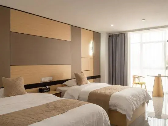 Xishuangbanna Jinghong Peiyuan Hotel (Gasa Airport High-speed Railway Branch)