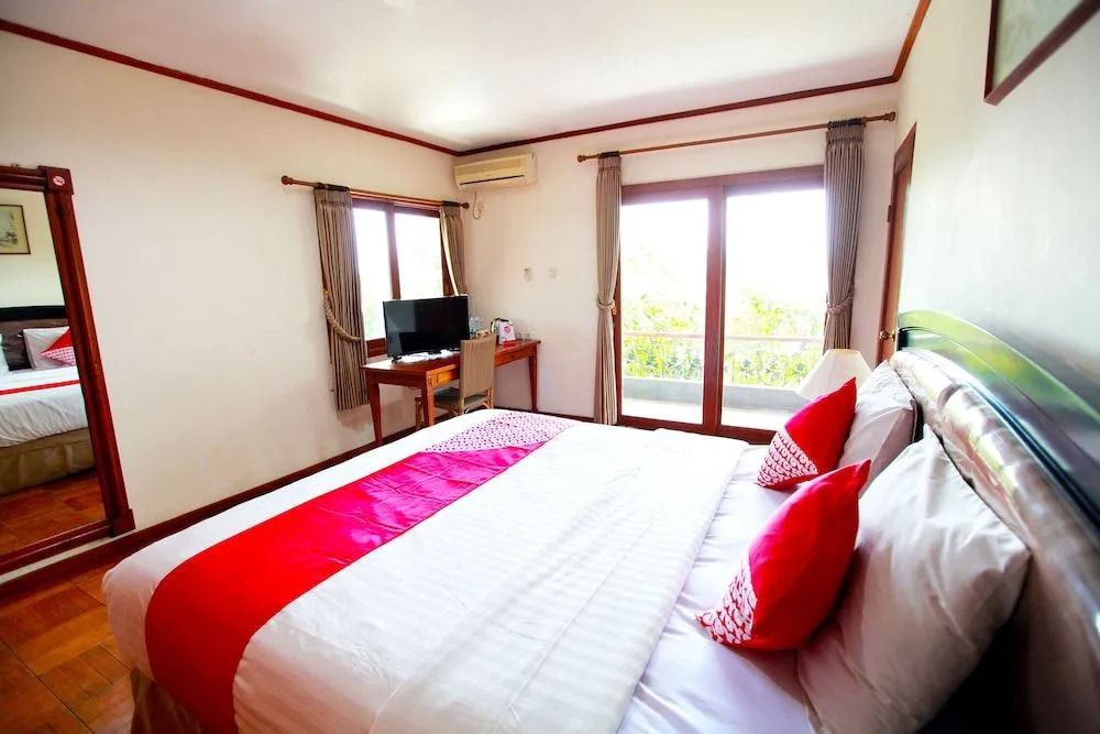 Wisma Joglo Hotel