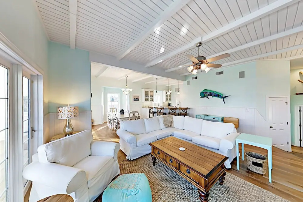 Royal Sands Home 4 Bedrooms 4 Bathrooms Home