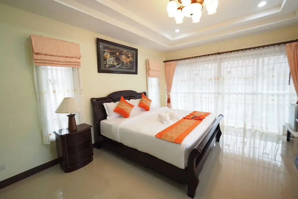 Lana Pool Villa